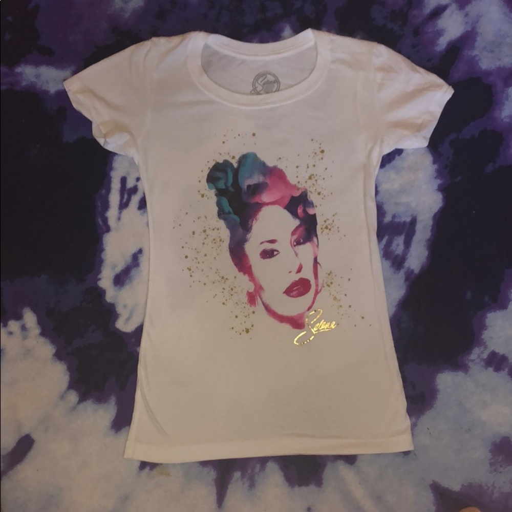 NWOT| Selena Quintanilla Watercolor Shirt💜